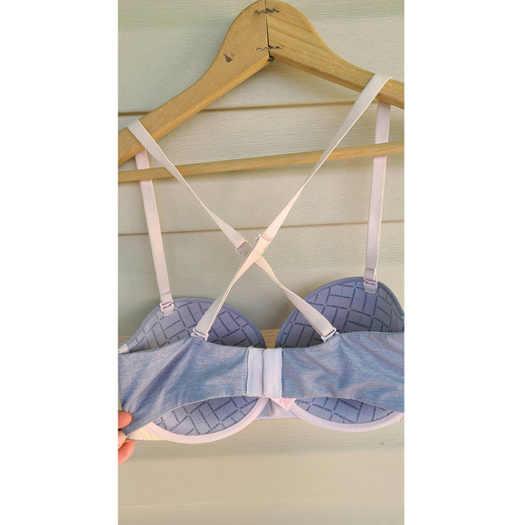VS Victoria's Secret Multi-Way/ Multi-Option Bra 32DD - Picture 2 of 5
